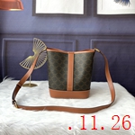 セリーヌバッグ 人気